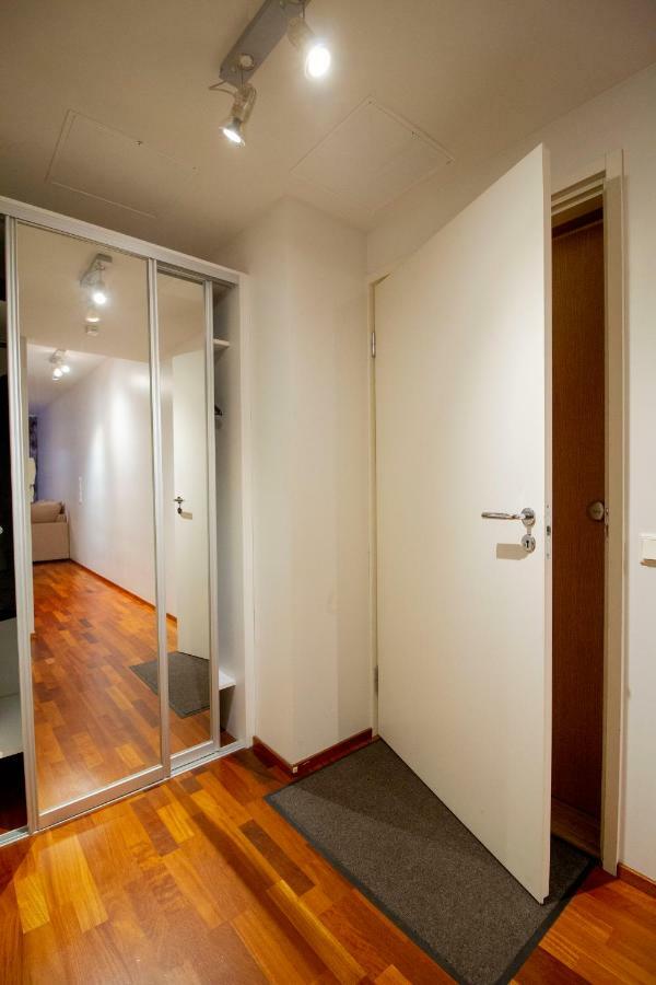 2Ndhomes Luxury Kamppi Center Apartment With Sauna هلسنكي المظهر الخارجي الصورة